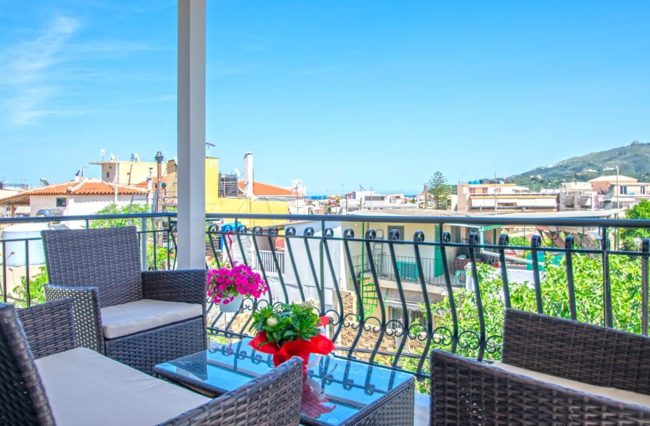 Zakynthos Town Modern Roof Apartment Esterno foto
