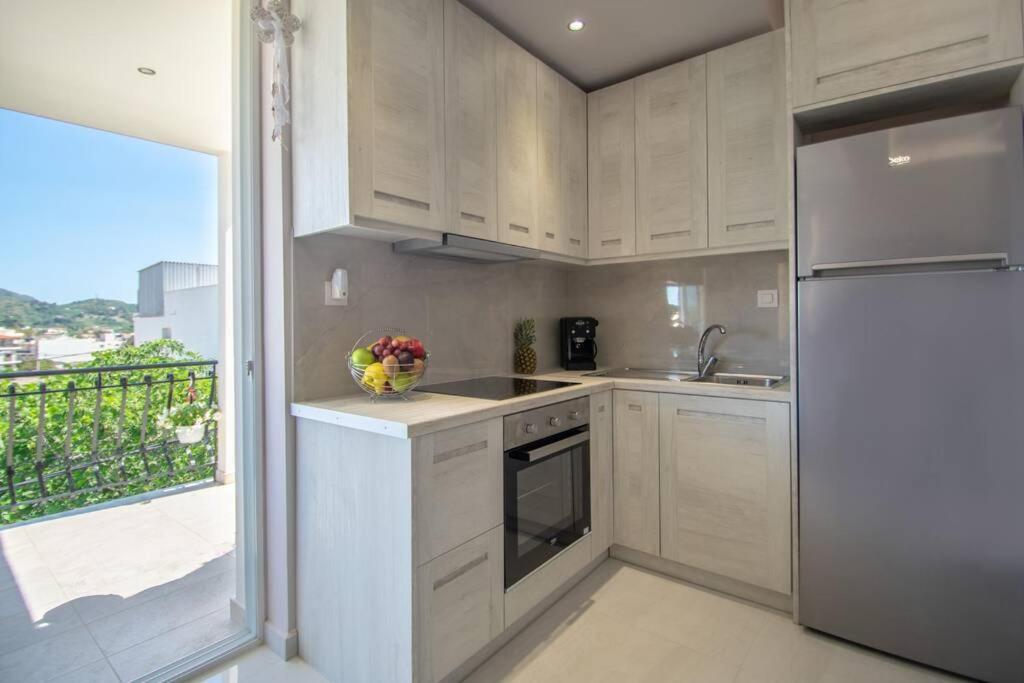 Zakynthos Town Modern Roof Apartment Esterno foto