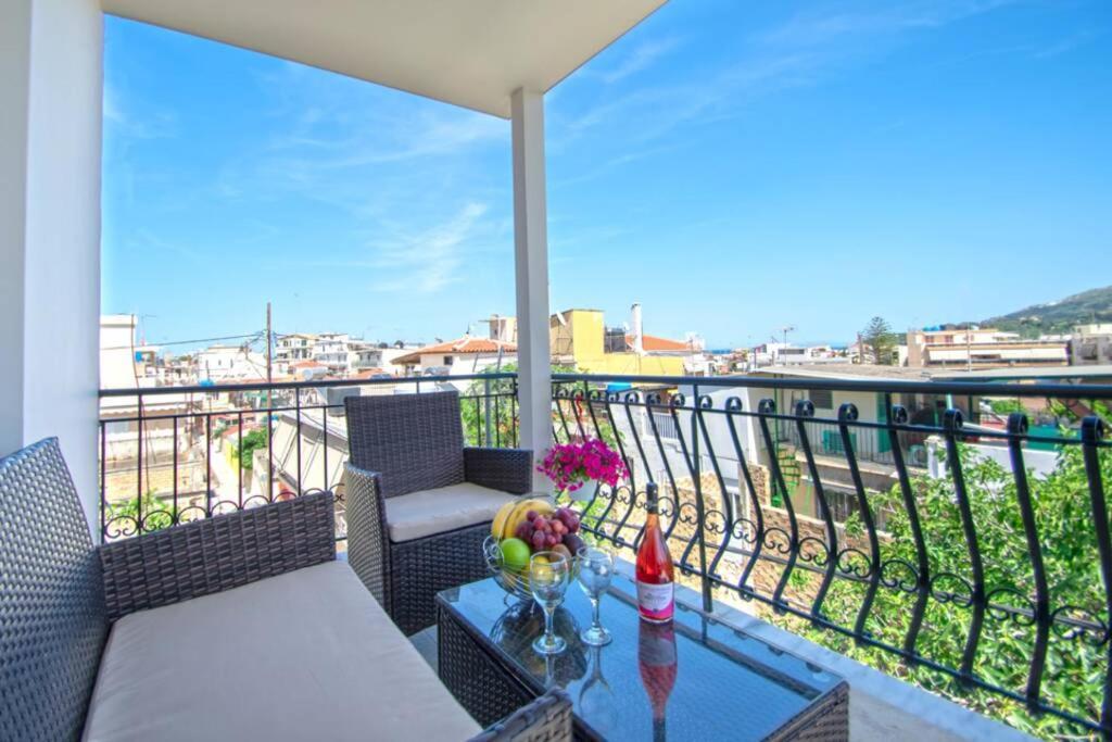 Zakynthos Town Modern Roof Apartment Esterno foto