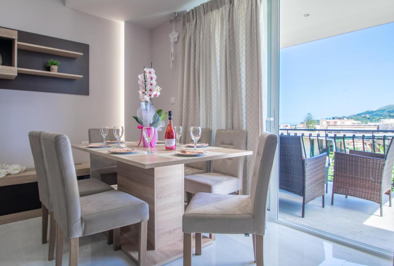 Zakynthos Town Modern Roof Apartment Esterno foto